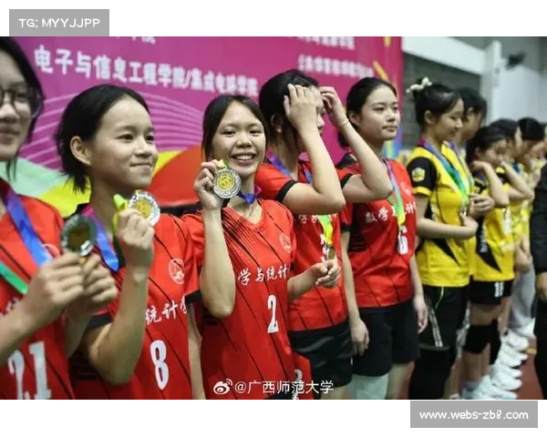 大数据学院“桃李杯”师生排球赛现“零食大逃杀”，冠军队享受40秒扫货乐趣